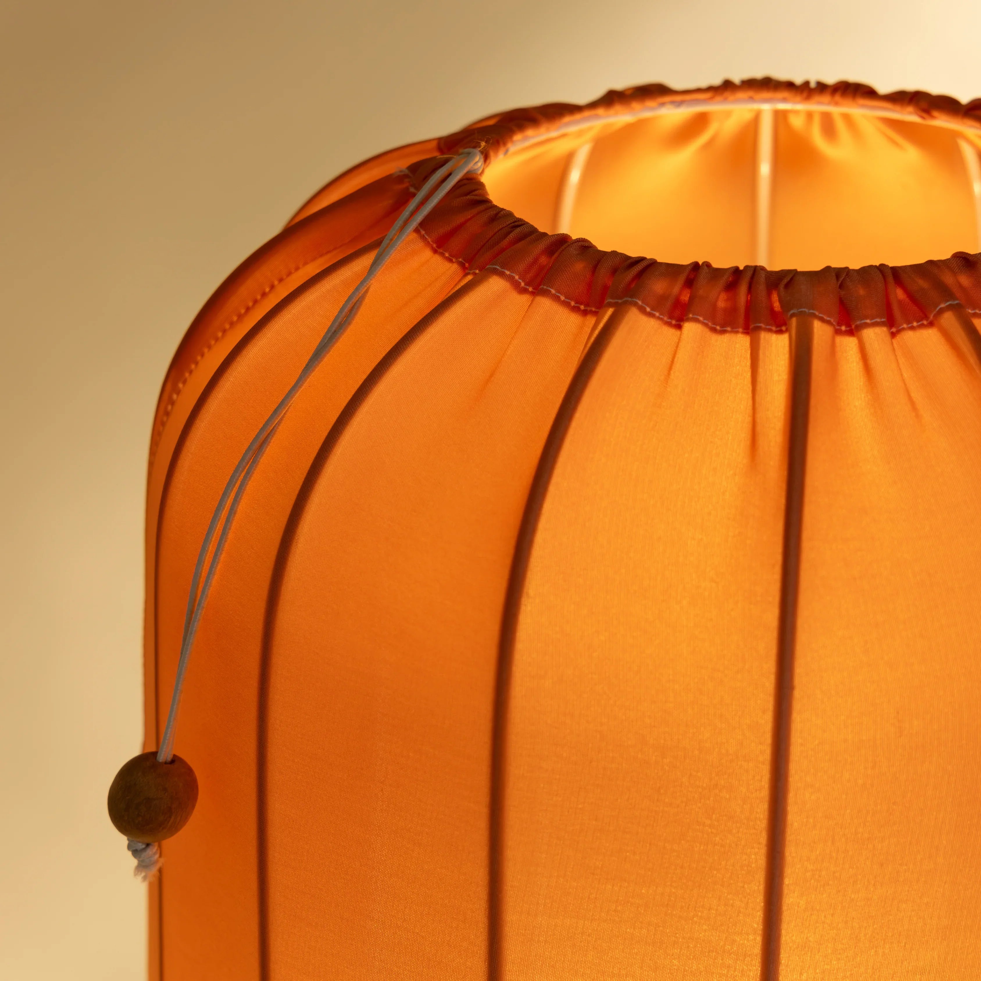 Horizon collection floor lamp