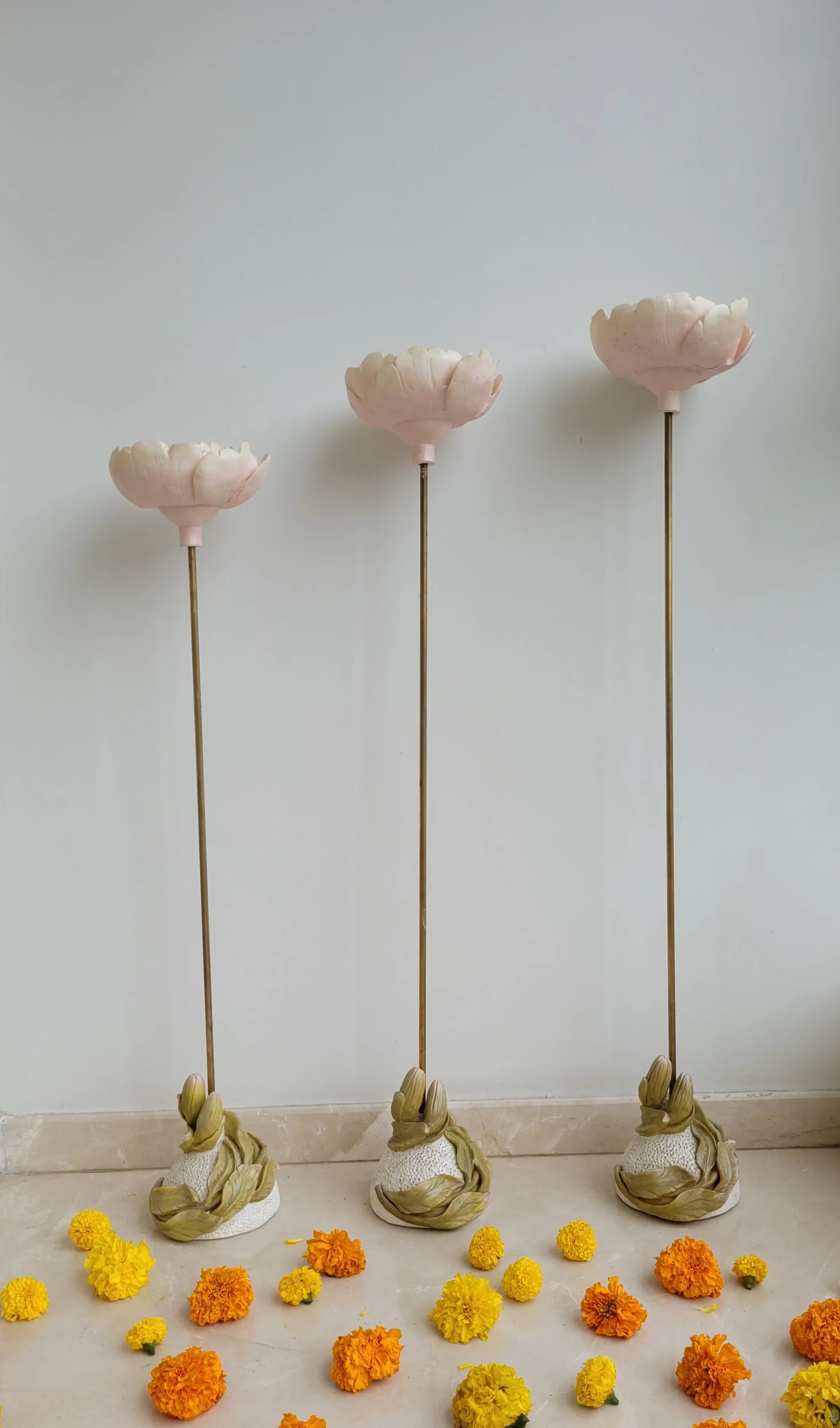 Perched Floret Tealight Stand