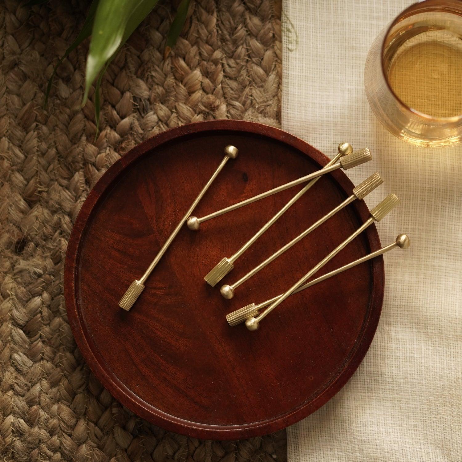 buy-barware-dariya-antique-brass-stirrers-for-cocktail-set-of-6-or-bar-and-home-accessories-by-courtyard-on-ikiru-online-store-2 - IKIRU
