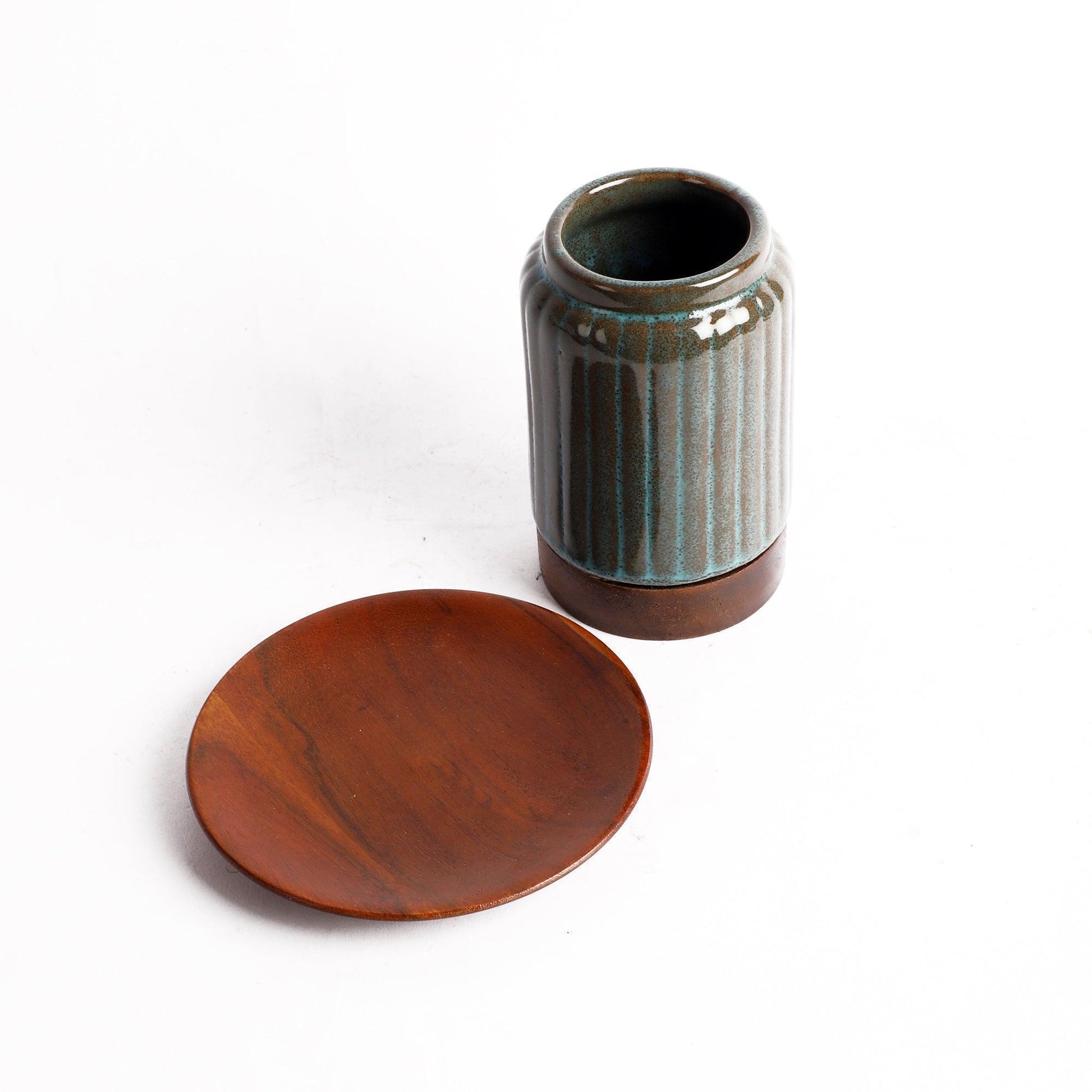 buy-bathroom-accessories-gulfam-ceramic-and-wood-bath-accessories-set-of-3-or-toothbrush-holder-and-soap-dispenser-by-courtyard-on-ikiru-online-store-4 - IKIRU