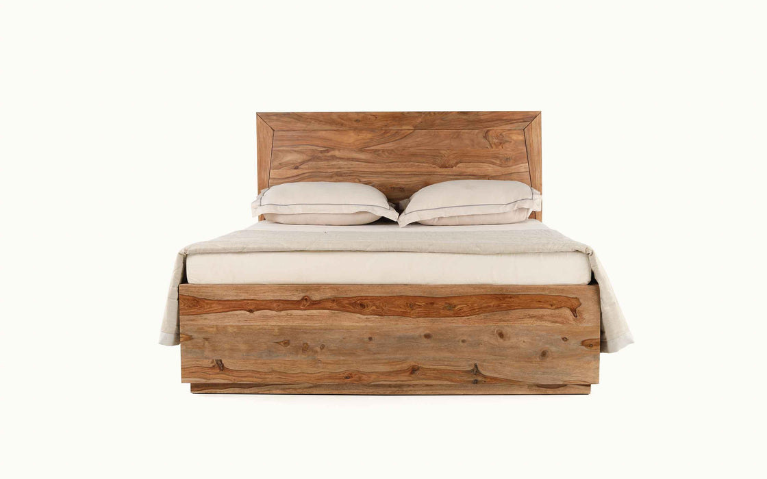 Buy Bed - Metric Simple Wooden Hydraulic Bed | King & Queen Size Bed With Storage For Bedroom by Orange Tree on IKIRU online store