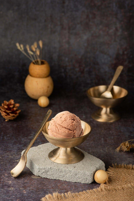 https://ikiru.in/cdn/shop/products/buy-bowl-bronze-utensils-or-kansa-ice-cream-bowl-set-of-2-bronze-dessert-bowls-by-kansawala-on-ikiru-online-store-4_466x700.jpg?v=1693562107
