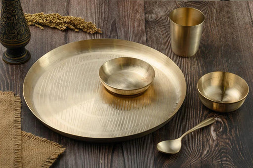 Buy Dinner Set - Bronze Utensils | Kansa Thali Dinner Set of 5 Bronze Bartan - 1 Thali 1 Sabzi Bowls 1 Dessert Bowl 1 Spoon and 1 Glass by Kansawala on IKIRU online store