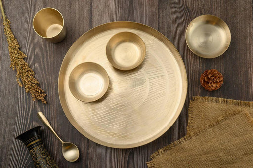 Buy Dinner Set - Bronze Utensils | Kansa Thali Dinner Set of 6 Bronze Bartan - 1 Thali, 2 Sabzi Bowls, 1 Dessert Bowl , 1 Spoon & 1 Glass by Kansawala on IKIRU online store