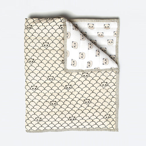 Buy Kids Blankets/ Quilts/ Dohar - Organic Cotton Quilt - peekaboo panda by Masilo on IKIRU online store