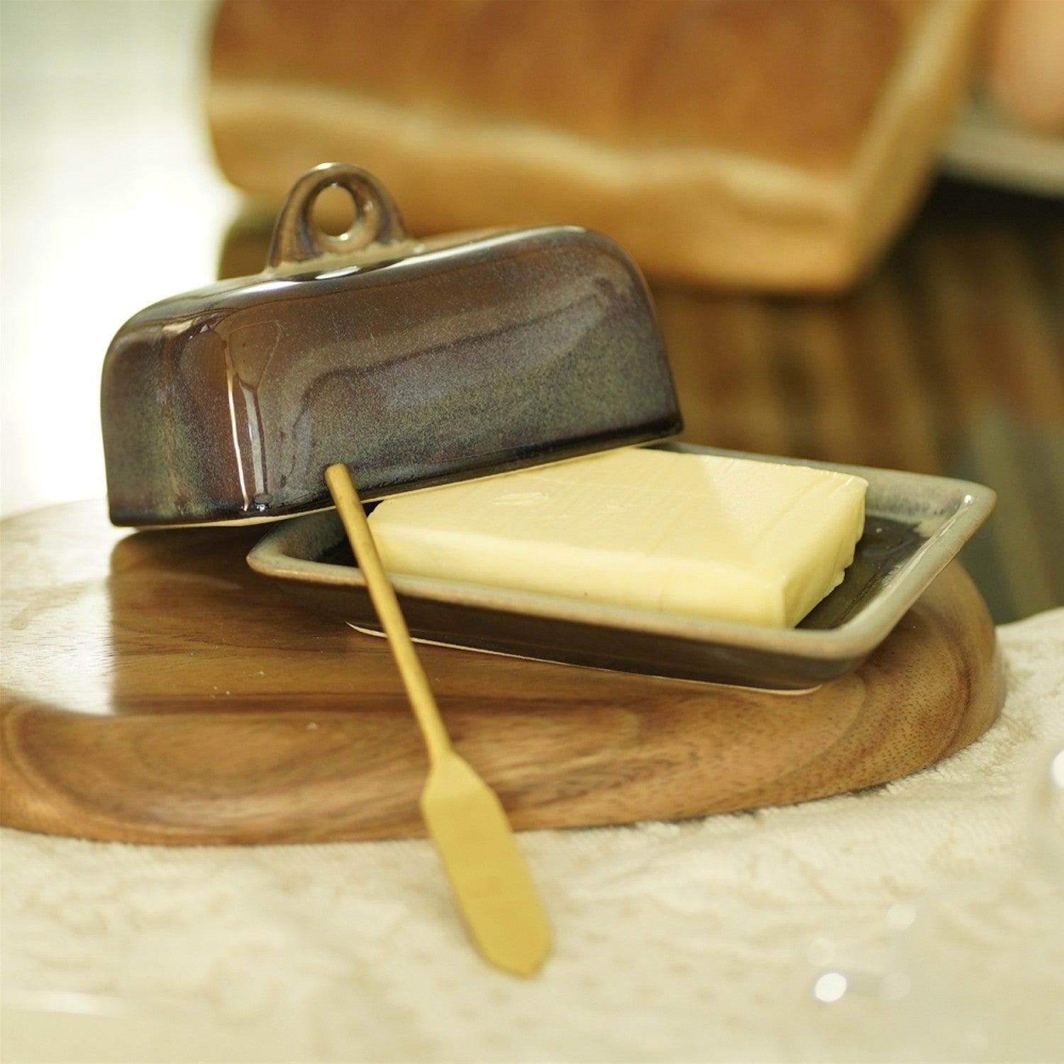 Buy Kitchen Utilities - Corjuem Ceramic Butter Organiser Dish With Knife Spreader For Dining & Kitchen by Courtyard on IKIRU online store