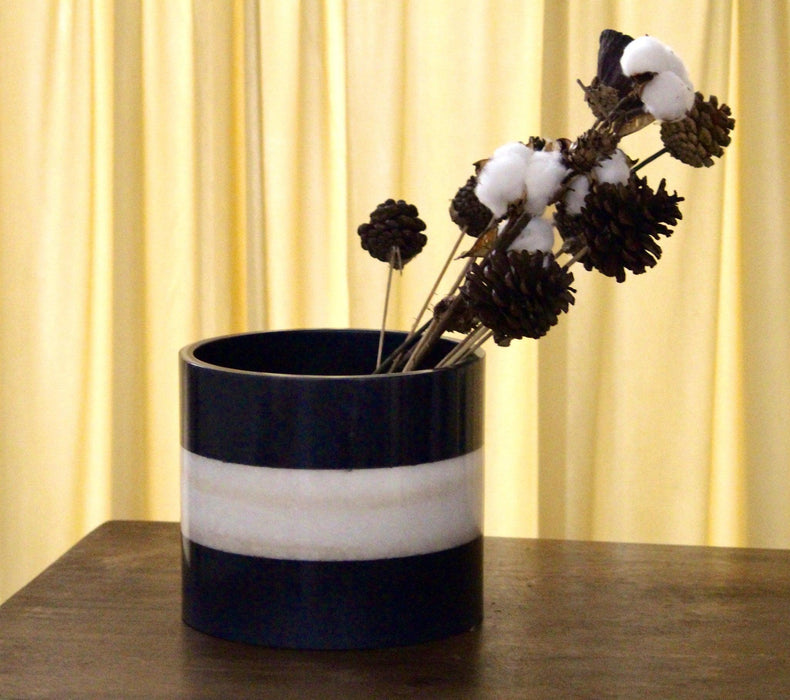 Buy Vase - Black and White Alabaster Pot by Kaksh Studio on IKIRU online store