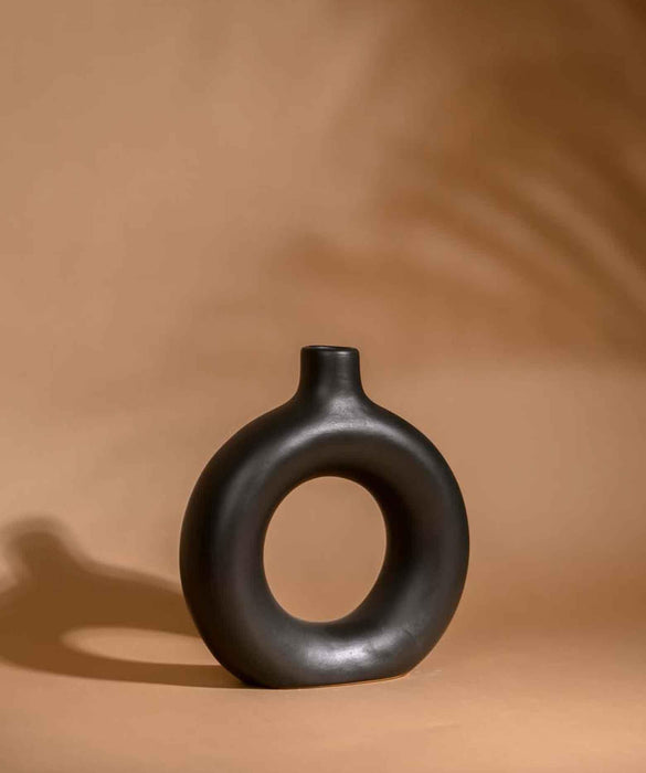 Buy Vase - Ceramic Donut Flower Vase For Living Room Decor , Black Color by Purezento on IKIRU online store